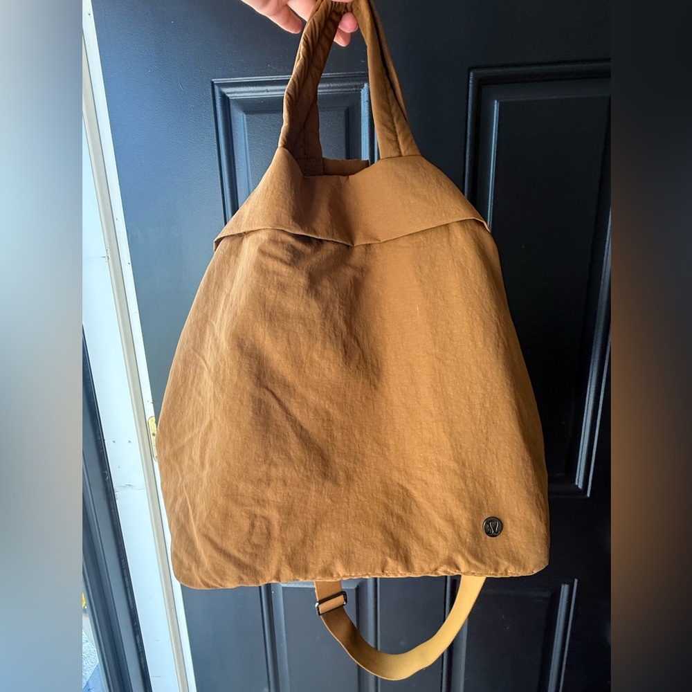 lululemon on my level 2.0 tote bag - Picture 6 of 11